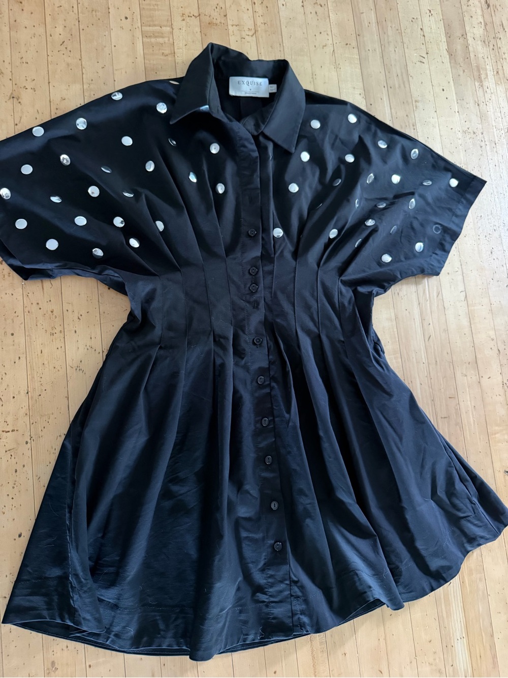 BRAND EXQUISE -Black Button-Front Shirt Dress